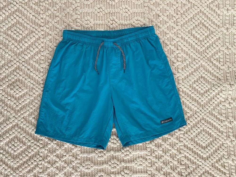 Columbia Women’s 7” Short Teal Blue Size Medium